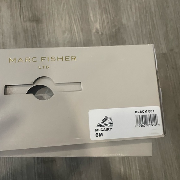 MARC FISHER HIKING BOOTS - Picture 2 of 8